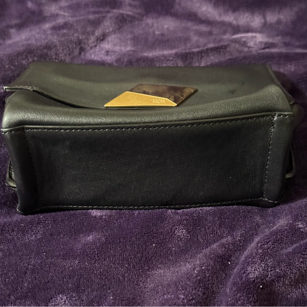 AUTHENTIC MCM CALFSKIN & SUEDE CROSSBODY BAG EUC - Picture 5 of 16